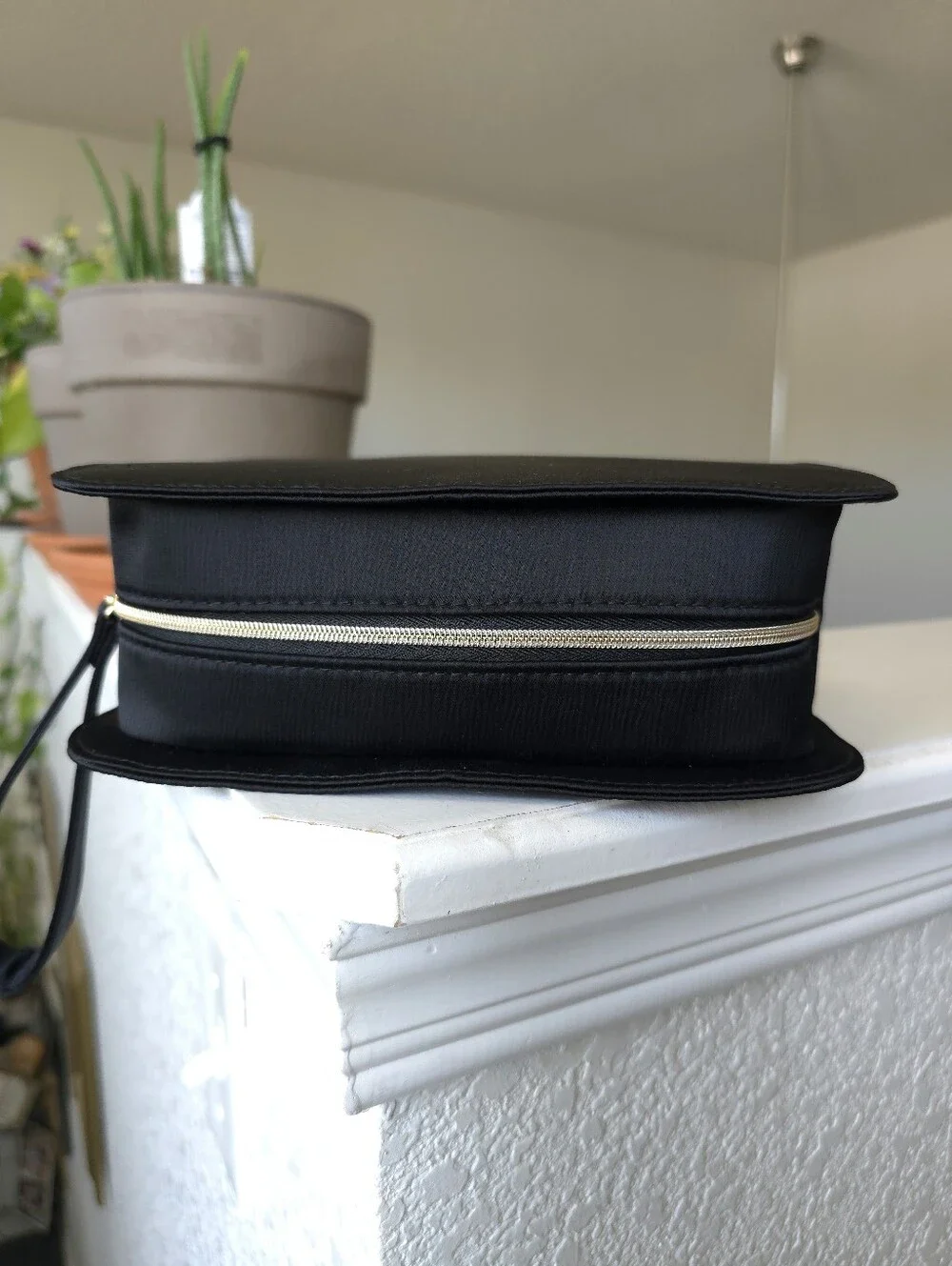Giorgio Armani Beauty Black Toiletry Cosmetic Case Wristlet Pouch